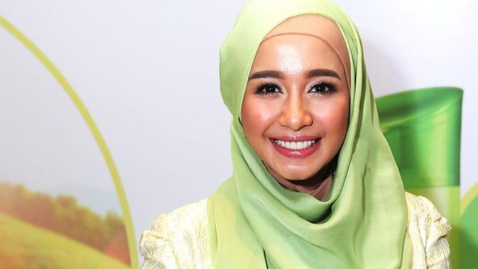 Ini Dia Arti Hijab Bagi Laudya Cynthia Bella Lifestyle Fimela Com