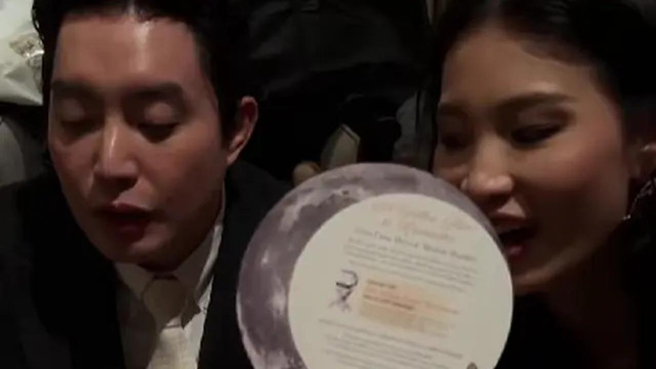 Intip Detail Souvenir Resepsi Luna Maya dan Maxime di Jakarta, Ada Mesin Kopi hingga Skincare