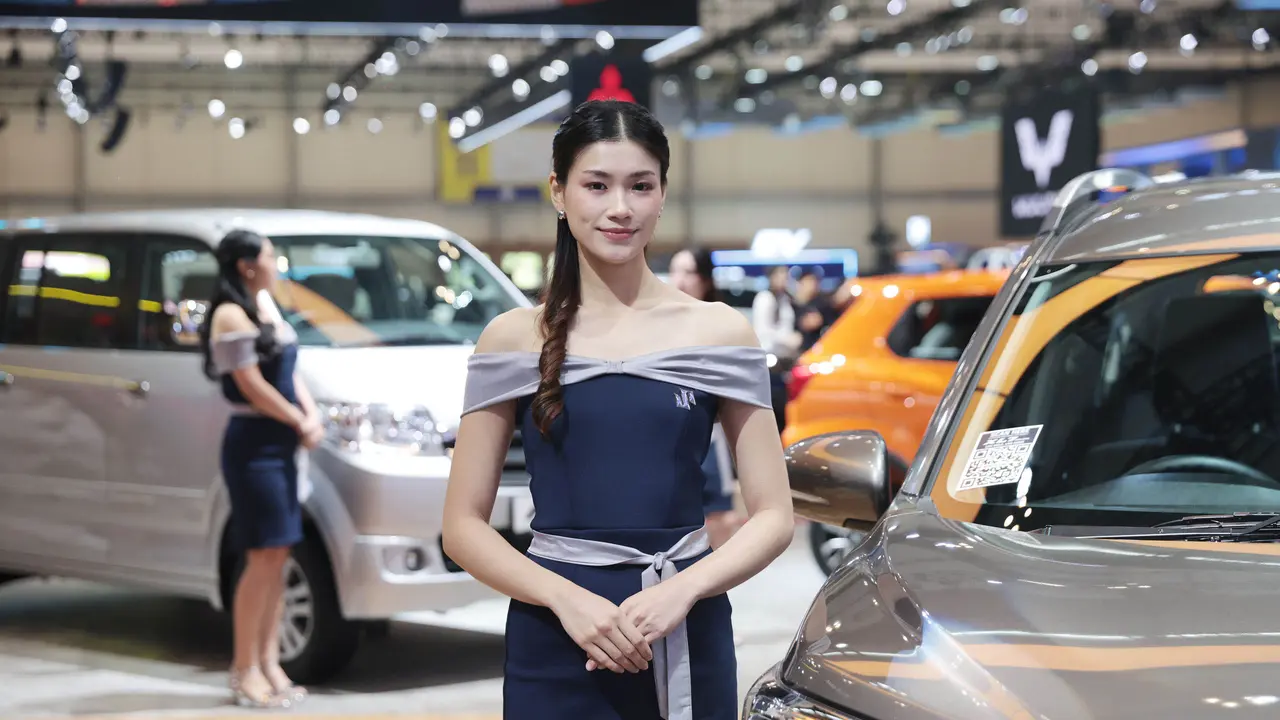 Pesona SPG Menemani Deretan Mobil Baru di GIIAS 2026