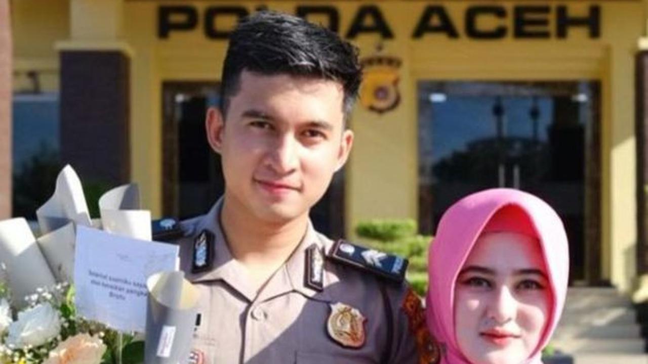 Bhayangkari Paling Cantik di Indonesia', Potret Istri Polisi Viral Hadiri Kenaikan Pangkat Suami