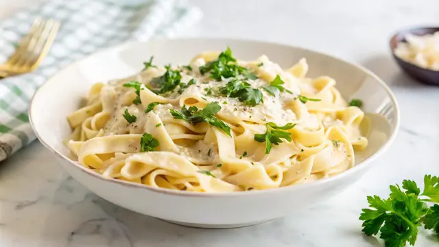 Fettucine Alfredo