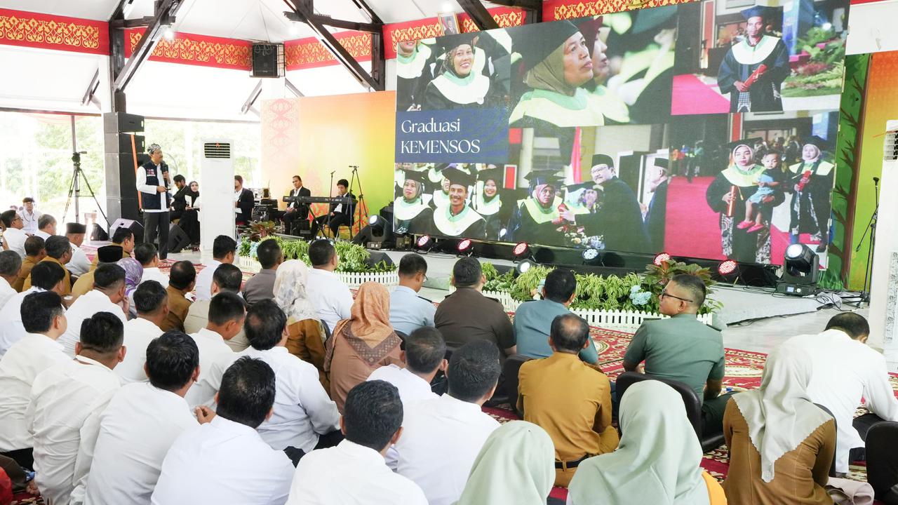 Gus Ipul: Ketika Negara Hadir dengan Data Tepat, Tidak Ada Kemiskinan yang Tak Diselesaikan