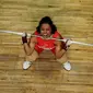 Raema Lisa Rumbewas dari Indonesia bertanding di kelas angkat besi -58kg putri pada Asian Games ke-16 di Guangzhou pada 15 November 2010. (AFP PHOTO)