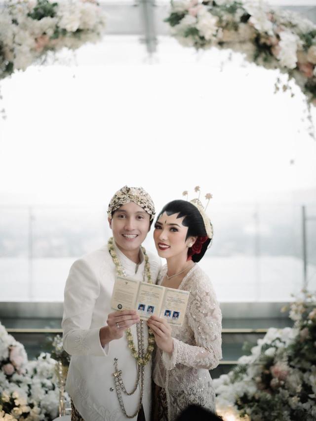 Sudah Enggak Sendiri,  7 Seleb Ini Jalani Ramadhan Bareng Pasangan