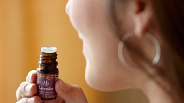5 Cara Terbaik Penggunaan Young Living Essential Oil Beauty