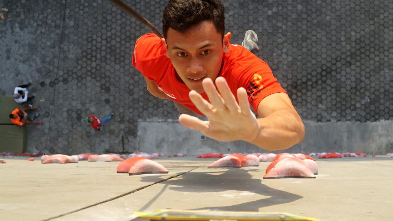 Veddriq Leonardo - Panjang Tebing