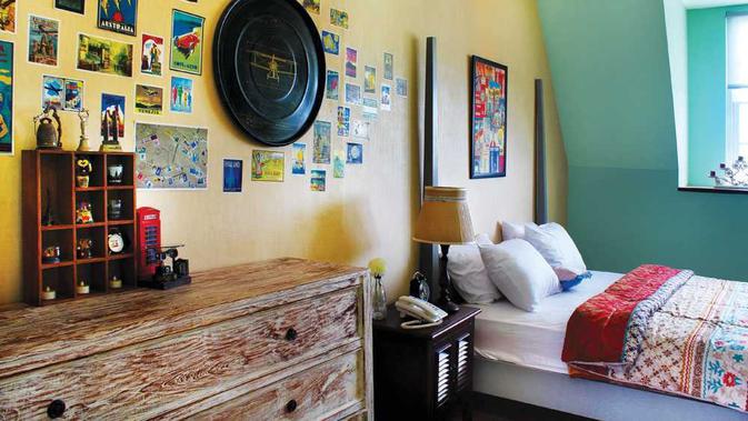 Warna cat kamar tidur kuning dan biru muda dalam hunian karya Vindo Design. (dok.Arsitag.com/Dinny Mutiah)