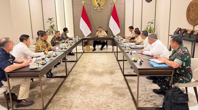 Prabowo Sempat Tunda Keberangkatan ke Australia Selama Dua Jam Karena Hal Ini