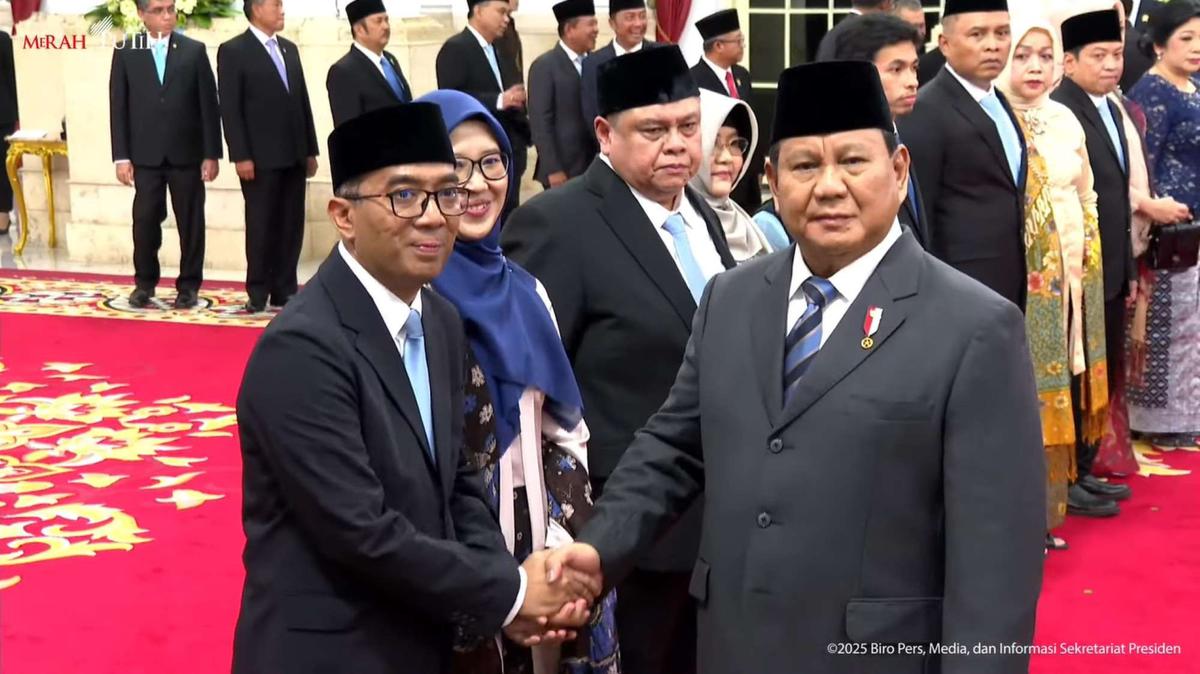 Prabowo lantik Brian Yuliarto jadi Mendiktisaintek