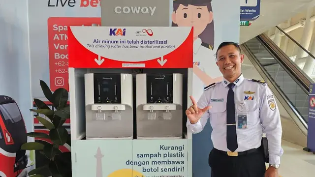 Kurangi Sampah Botol Plastik, Penumpang LRT Jabodebek Bisa Isi Ulang Air Minum Gratis di 2 Stasiun Ini