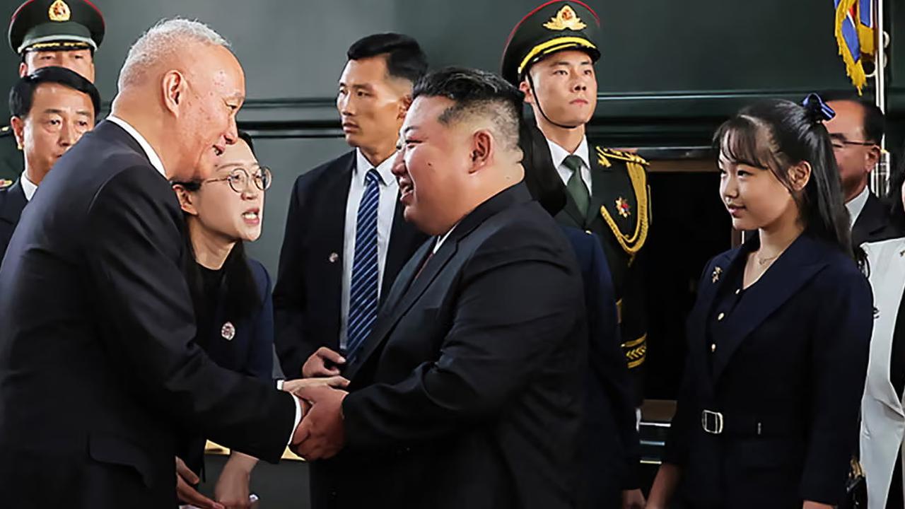 Kim Jong-un Hadiri Parade Militer China Bersama Putrinya yang Jarang Diungkap ke Publik, Ini Sosoknya