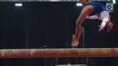 Pesenam putri Indonesia saat berlaga pada babak final senam artistik putri Asian Games 2018 di JIExpo, Kemayoran, Jakarta, Rabu (22/8). Indonesia berhasil menempati posisi ke 8 dari 11 negara untuk 4 kategori. (merdeka.com/Imam Buhori)
