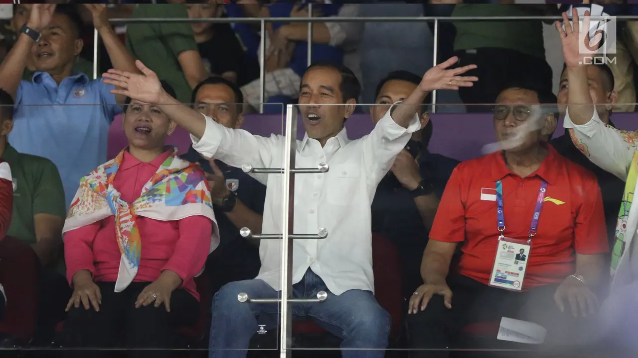 Presiden Jokowi Saksikan Final Bulutangkis Beregu Putra Asian Games 2018