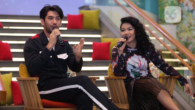 [Bintang] Reza Rahadian dan Yura Yunita