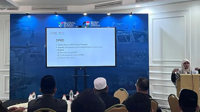 Dr. Maimon Herawati pada launching GSF 2.0