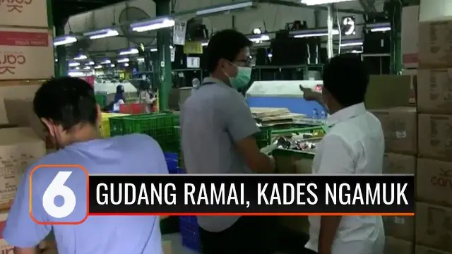 Petugas gabungan merazia kawasan pergudangan non esensial di Kosambi Timur, Kecamatan Kosambi, Kabupaten Tangerang, Banten. Hasilnya, sejumlah rumah makan ternyata masih menerapkan layanan makan di tempat.