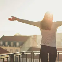 Cara kita memulai pagi ternyata lebih dari sekadar rutinitas, ini fondasi hidup sehat untuk mencegah penyakit kronis seperti diabetes, hipertensi, dan penyakit jantung. [Dok/Pexels.com/Julian Jagtenberg].