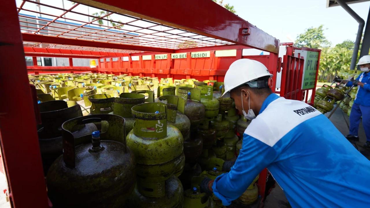 Diangkut 12 Unit Truk, Sebanyak 6.720 Tabung LPG 3 Kg Tiba di Aceh Tengah