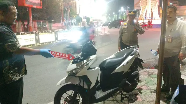 Sepeda Motor Dibakar
