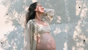Julie Estelle Pamer Maternity Shoot Kehamilan Anak Kedua, Tampil Elegan dan Natural