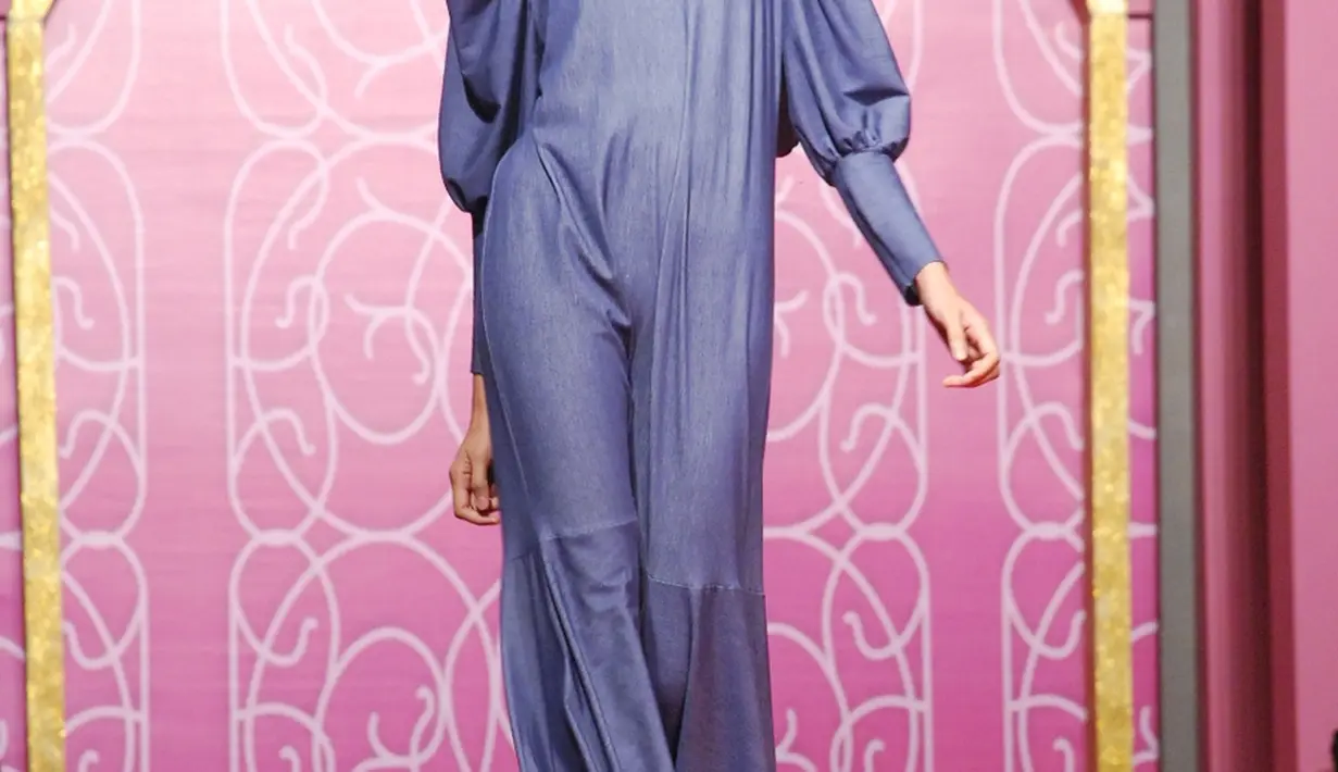 Hajaba, Glamorous Denim - Photo Fimela.com