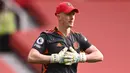 Dean Henderson. Kiper asal Inggris ini diambil dari Akademi Manchester United pada 2015/2016. Ia langsung dipinjamkan ke beberapa klub hingga terakhir memperkuat Sheffield United. Musim 2020/2021 ia ditarik pulang dan hampir menggeser David De Gea, namun gagal hingga kini. (AFP/Pool/Stu Forster)