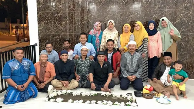 Potret Musala Dewi Perssik yang Dibangun Untuk Mendiang Ayah