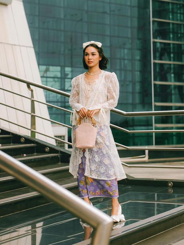 Kartini Masa Kini, 8 Gaya Artis yang Hobi Pakai Kebaya dari Dian Sastro, Yura Yunita, hingga Andien Aisyah