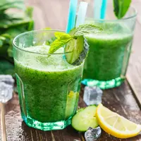 Resep Smoothie Sayur Hijau untuk Energi Sehari-hari./Copyright depositphotos.com/fotofabrika