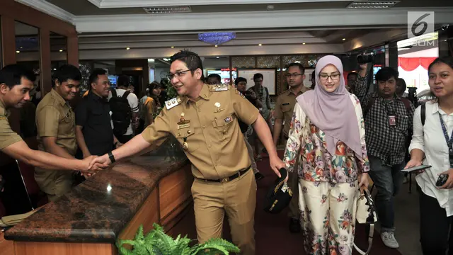 Didampingi Sang Istri, Pasha Ungu Bertemu Mendagri