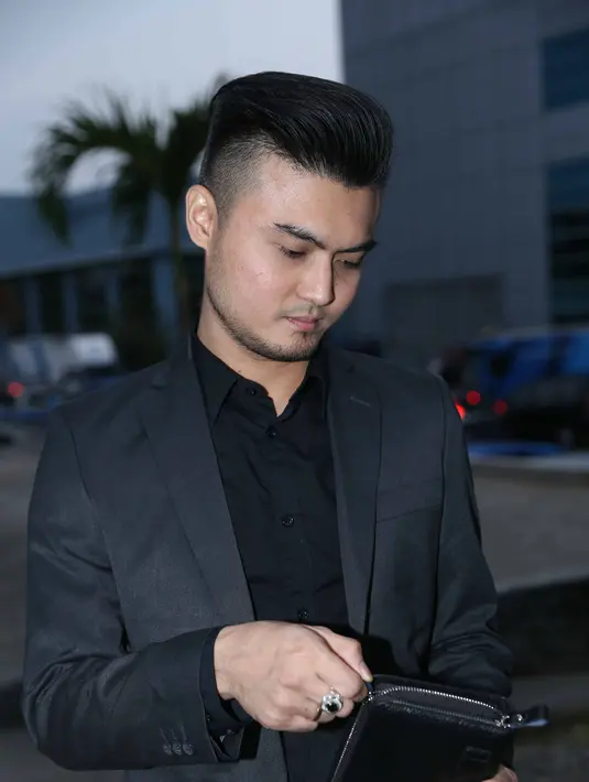 Ditemui di Gedung Trans TV, Jalan Kapten Tendean, Jakarta Selatan, Selasa (26/4/2016) Gilbert menjelaskan profesinya itu dipelajarinya sejak masih kuliah. (Andy Masela/Bintang.com)