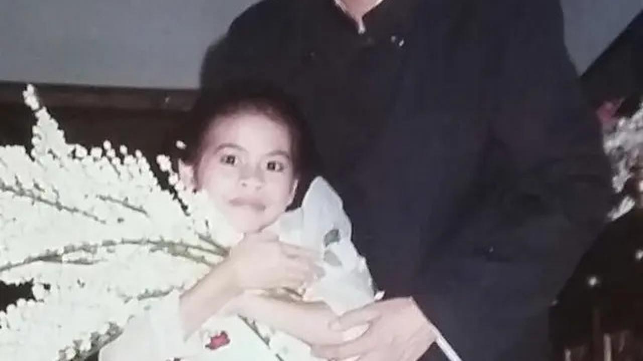 7 Potret Lawas Kebersamaan Ray Sahetapy dan Gisca Putri, Dikenang Dewi Yull