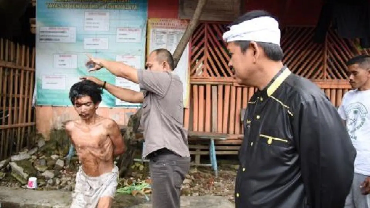 Sayembara Serahkan Orang Gila Berhadiah Rp 2 Juta