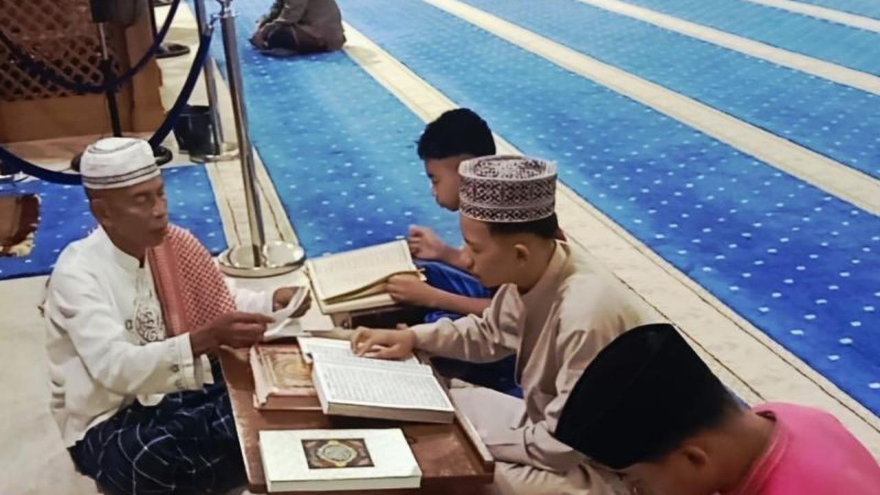 Fokus Utama SR 32 Natuna: Pembinaan Adab Siswa untuk Karakter Unggul