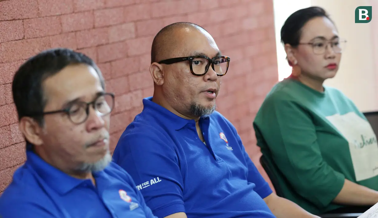<p>Direktur Komunikasi LOC Panitia Lokal FIBA World Cup 2023, Yudha Permana, memberikan keterangan saat kunjungan ke dapur redaksi Bola.com, Gondangdia, Jakarta, Selasa (8/8/2023). (Bola.com/M Iqbal Ichsan)</p>