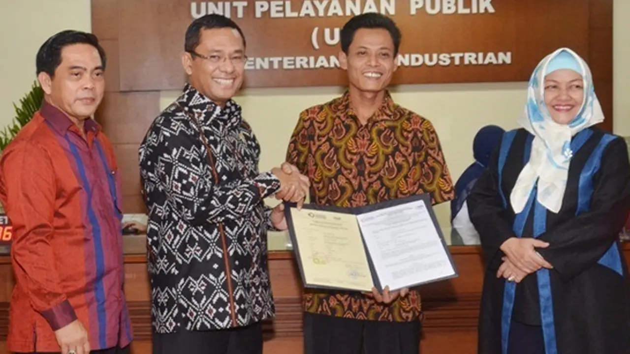TV Rakitan dari Tabung Bekas Milik Kusrin Raih Sertifikat SNI