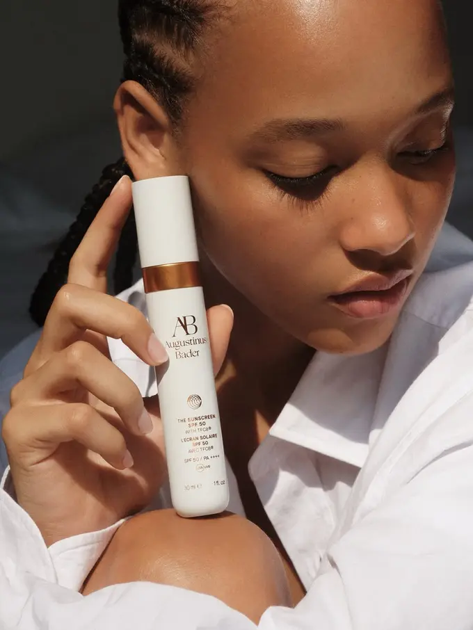 Augustinus Bader Lengkapi Perawatan Skincare ala Sultan dengan Sunscreen Ajaib, Secanggih Apa Cara Kerjanya?