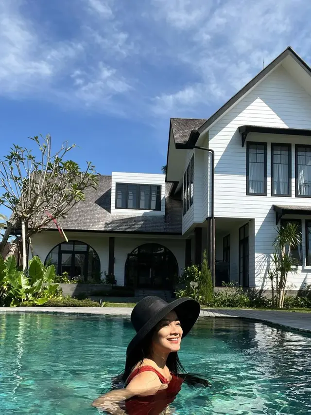 Rumah Mertua Titi Kamal. (Foto: Instagram/titi_kamall)