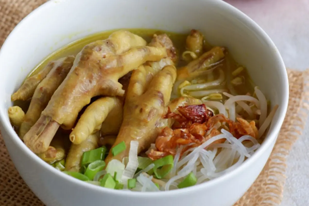 soto ceker ayam