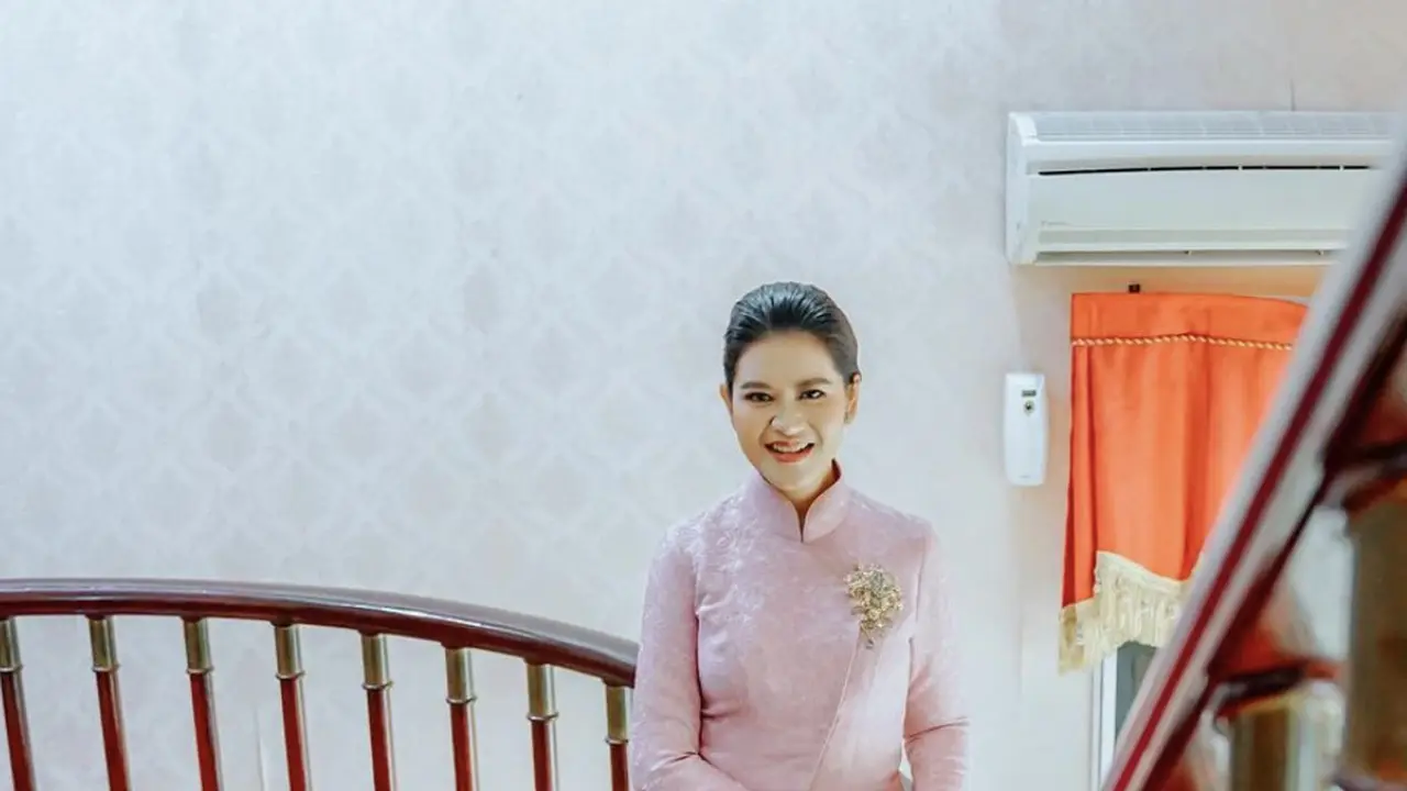 Kebaya mewah Kahiyang Ayu