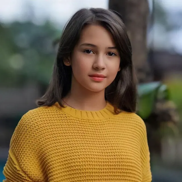 Genap Berusia 14 Tahun, Ini 6 Potret Transformasi Sandrinna Michelle