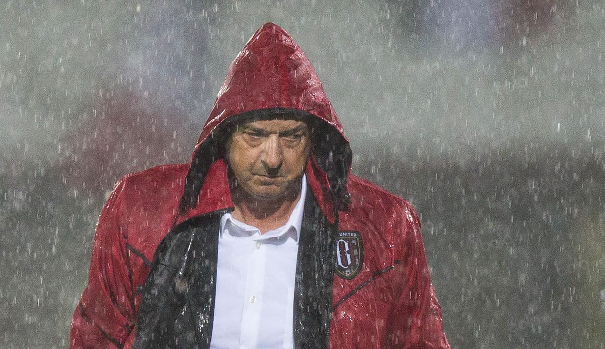 Pelatih asal Austria itu menerima pinangan Bali United karena melihat perkembangan sepak bola Bali yang pesat. (Bola.com/Vitalis Yogi Trisna)