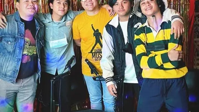 Momen Reuni Anggota 6 Grup Musik Tanah Air Ini Bak Awal Debut, Lepas Rindu
