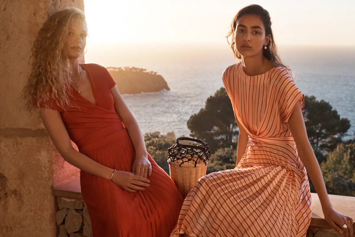 Koleksi fashion terbaru dari MANGO