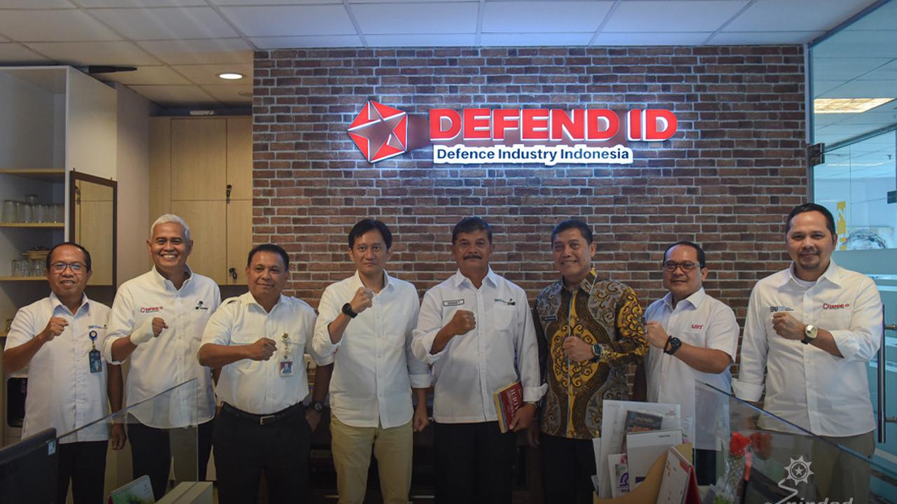 Letjen TNI (Purn.) A. M. Putranto yang merupakan asisten Prabowo diangkat Erick Thohir menjadi Komisaris Independen PT Pindad.