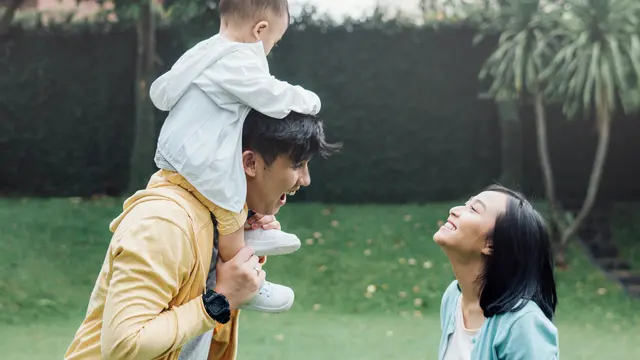 Keluarga Rinni Wulandari