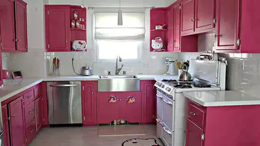 Intip Dapur Penggemar Hello Kitty Yuk Fashion Fimela Com