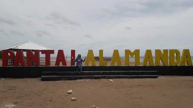 Pagi Indah Di Ujung Timur Pantai Alamanda Wisata Baru