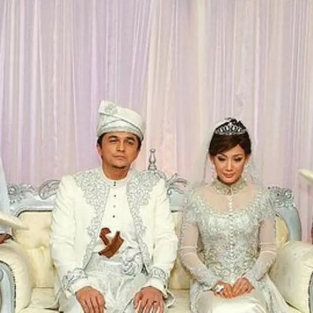 Terungkap Engku Emran Pernah Menikahi Wanita Berdarah Bengkulu News Entertainment Fimela Com