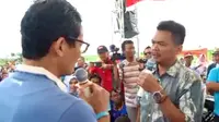 Tangkapan layar petani bawang Brebes menangis di depan Sandiaga Uno. (Foto: Liputan6.com/Istimewa/Muhamad Ridlo)